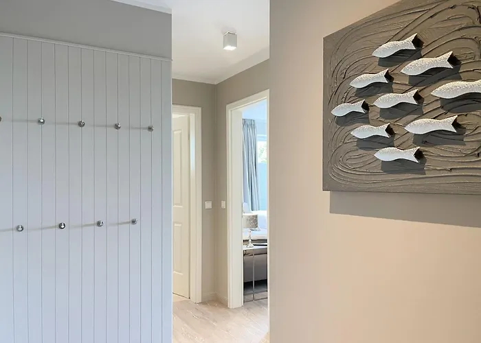 Aquarium Apartment *